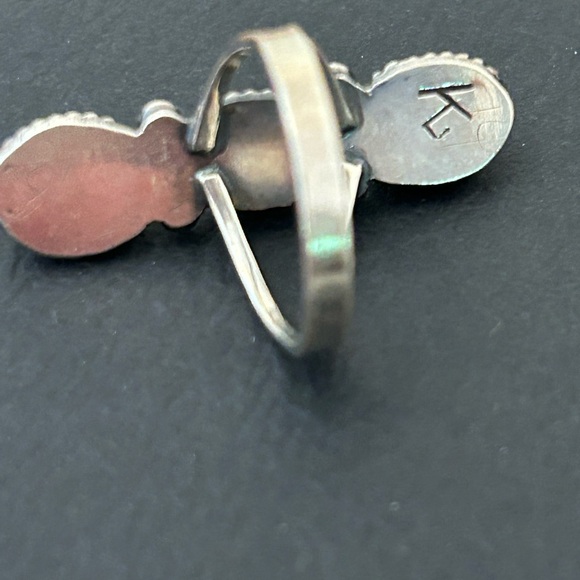 Vintage Navajo Sterling Silver Turquoise & Coral Stones Ring size 6 - Picture 3 of 8